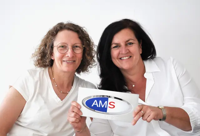 Jugendberaterinnen des AMS Schärding: Susanne Entholzer (links) und Elisabeth Max. | Foto: AMS Schärding