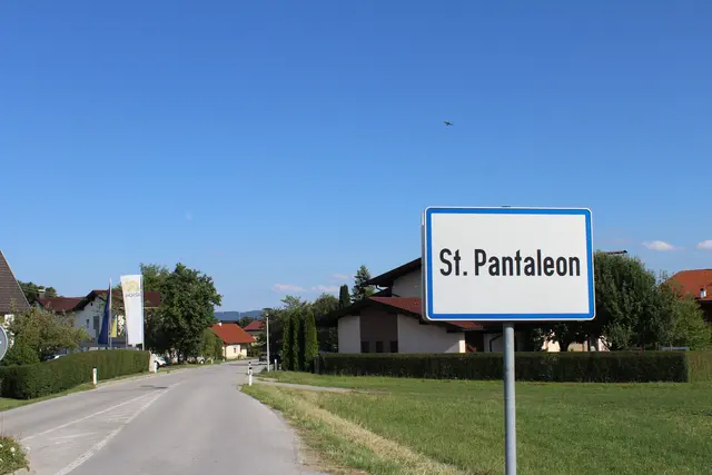 Straßenarbeiten in der Gemeinde St. Pantaleon. | Foto: MeinBezirk OÖ
