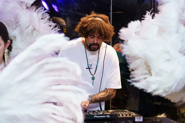 DJ Chaz Washington brachte beim Einwaller × out of office icon club die Besucherinnen und Besucher zum Tanzen | Foto: northlight