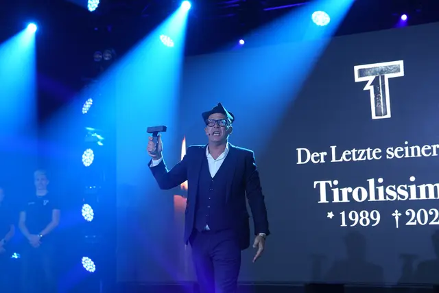 Tirolissimo-Moderator Gregor Bloéb führte durch den Abend. | Foto: MeinBezirk/Thomas Geineder