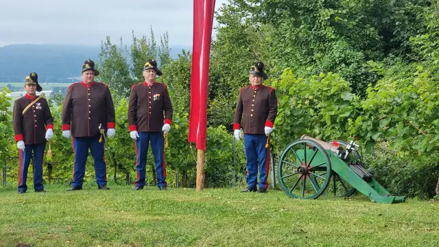Bürgergarde Mattighofen - Artillerie mit Geschütz "Barbara"