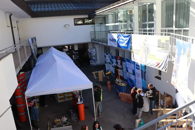 Auch das Baugewerbe war beim Festival stark vertreten. | Foto: Thomas Seelos