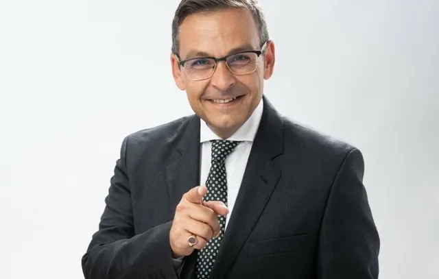 Die einen lieben ihn – die anderen können seinen Rethorikkünsten nichts abgewinnen: Gerald Grosz wird bei der 70-Jahr-Feier der FPÖ Kärnten in Klagenfurt auftreten. | Foto: geraldgrosz.com