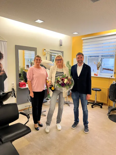 Gemeinderätin Tanja Grander, Alexandra Hummer und Bürgermeister Peter Schobesberger (v.l.). | Foto: Peter Schobesberger