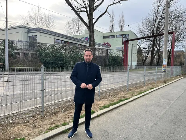 Markus Huber (ÖVP) kritisiert die Kundgebung stark und forderte eine Absage. Er sieht vor allem Wirtschaftstreibende in der Innenstadt dadurch geschädigt. | Foto: ÖVP Graz