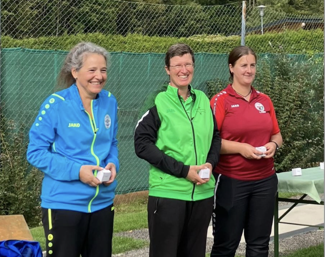 Siegerin Birgit Krämer (Mitte). | Foto: ASKÖ MSC Braunau