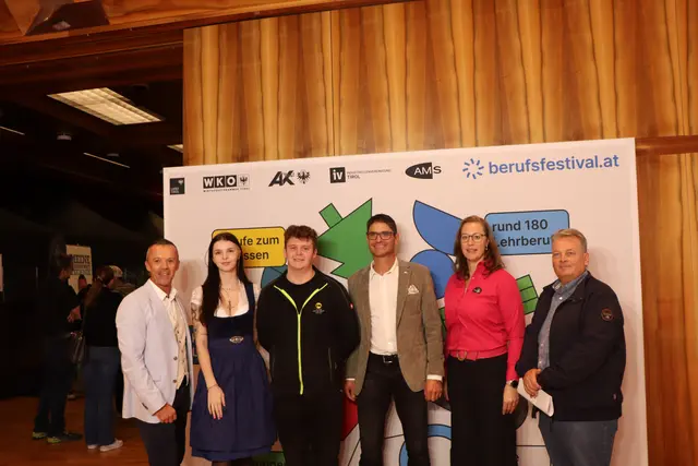 Otmar Ladner, Lea Weiss, Marco Zangerl, Michael Gitterle, Nicole Heymich und Markus Müller.  | Foto: Thomas Seelos