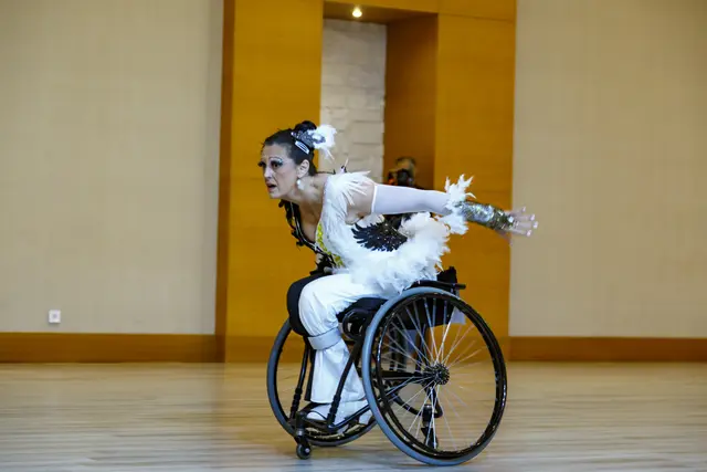 Österreichs Aushängeschild im Para Dance Sport, Sanja Vukasinovic, darf sich nachträglich zweifache Europameisterin nennen. Wegen eines Dopingfalls rutschte sie in den Disziplinen Single Women Freestyle Class2 und Single Women Conventional Class2 jeweils auf den ersten Platz nach. | Foto: zVg/"WheelChairDancers"