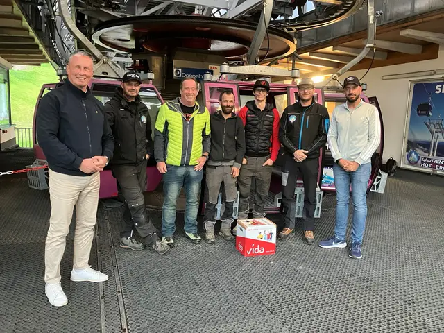 Gemeinsam für die Interessen der Beschäftigten: (v.l.) Mario Pritzi (Gewerkschaft vida), Joachim Boll (BRV-Stv.), Peter Wirrer (BRV), Markus Steiner (Mitglied), Christoph Scheuer (Ersatz), Remon Groen (Mitglied) und Steffan Feneberg (ÖGB Reutte). | Foto: ÖGB Tirol