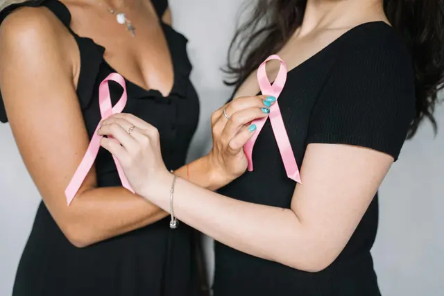 Brustkrebs ist die häufigste Krebsform bei Frauen. | Foto: Tarazevich/Pexels