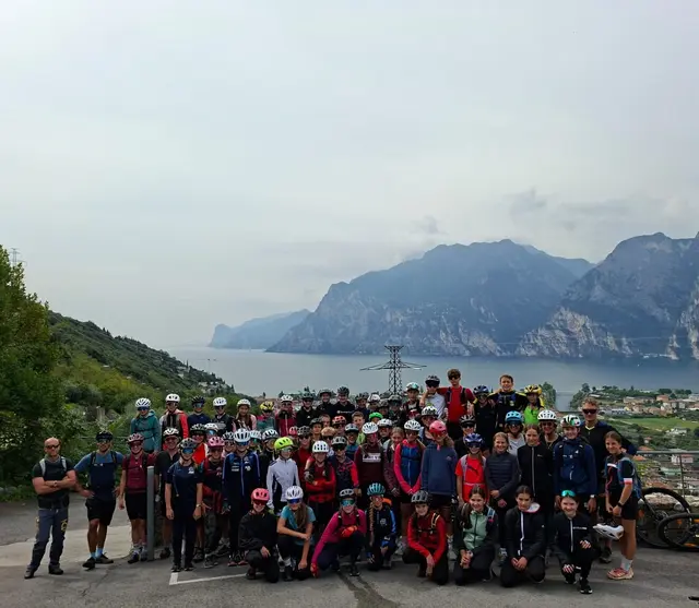 Ziel erreicht. Nach 236 Kilometern war man am Gardasee angelangt. | Foto: MS Sillian