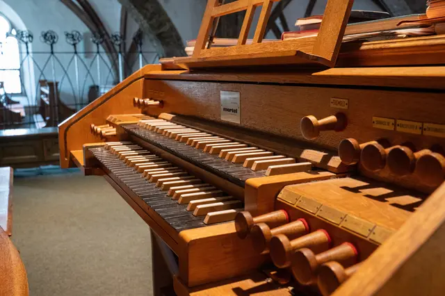 Das Interesse und die Unterstützung der Bevölkerung zeigen eindrücklich, welch hohen Stellenwert die Orgel in der kulturellen Gegenwart Kuchls hat. | Foto: Pfarre Kuchl
