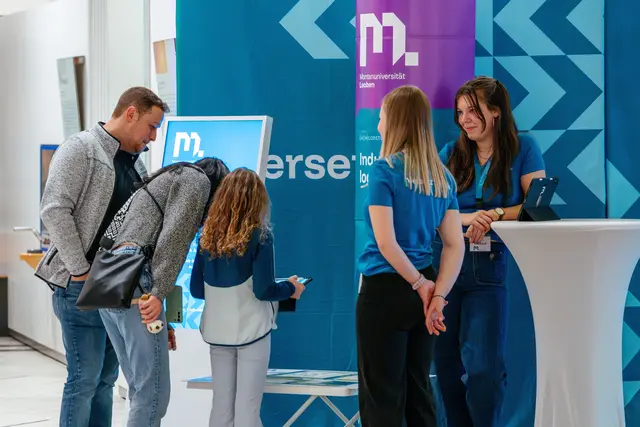 Die Montanuniversität Leoben präsentierte als Hauptsponsor der Sonderausstellung „More than Recycling“ bei der Langen Nacht der Museen, wie ihre Forschung nachhaltige Zukunftslösungen liefert. | Foto: MUL/Fazokas