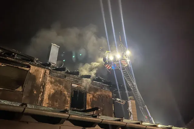 In Muckendorf kam es zu einem verherendem Brand. | Foto: FF Muckendorf Wipfing