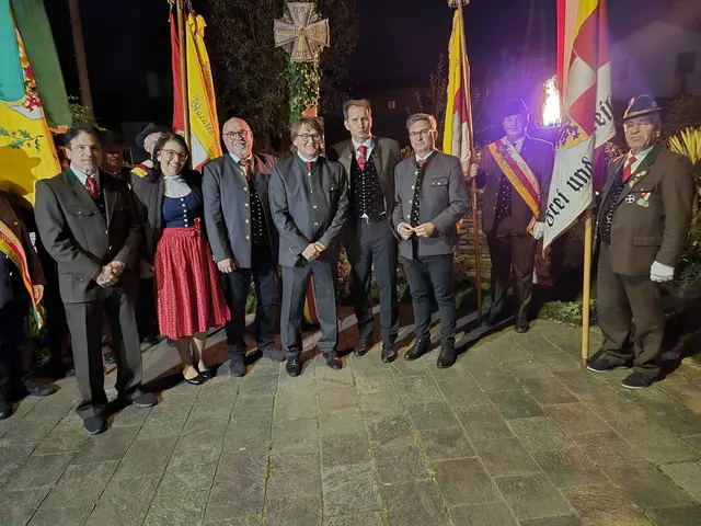 Gemeinderat Andreas Motschnig, StR Elisabeth Kollitsch, StR Gerald Grebenjak, StR Bernhard Sutterlüty, Jörg Schretter, Bgm Markus Lakounigg (vo links)