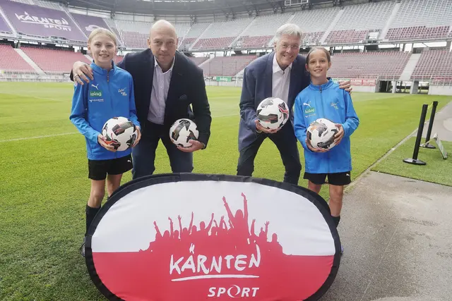 Meilenstein in Kärnten - LH Kaiser und Sportdirektor Arthofer präsentieren Pläne für die Mädchenfussball Akademie. | Foto: Büro LH Kaiser