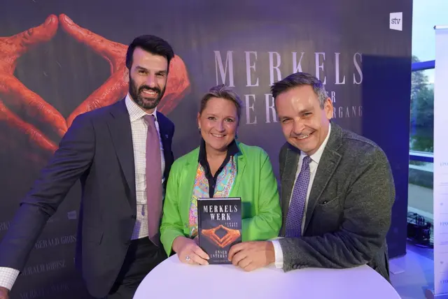 Udo Landbauer, Gerald Grosz und Landesrätin Susanne Rosenkranz | Foto: FPÖ NÖ