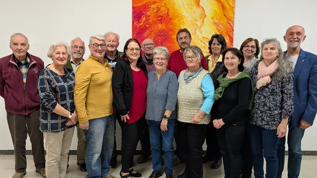 Heinrich Zwölfer, Helga Hartinger, Franz Senk, Gerhard Hartinger, Willibald Pöll, Monika Huber, Karl Spitaler, Jasmine Zemansky, Josef Hofmann, Christa Bruckner, Ulrike Wurst-Gens, Renate Reif, Rosi Pollak, Gabi Schmid, Bgm. Josef Schaden | Foto: Marktgemeinde Schweiggers