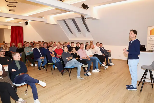 Felix Gottwald vor allem durch seine Authentizität und seine Fähigkeit, komplexe Zusammenhänge greifbar zu machen. | Foto: Alfred Mayer