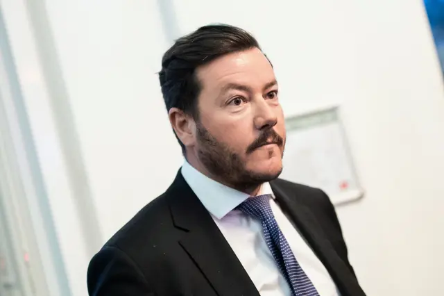 Am Montag beginnt in Innsbruck der Prozess gegen Ex-"Immobilien-König" René Benko. | Foto:  Marcel Kusch / dpa / picturedesk.com