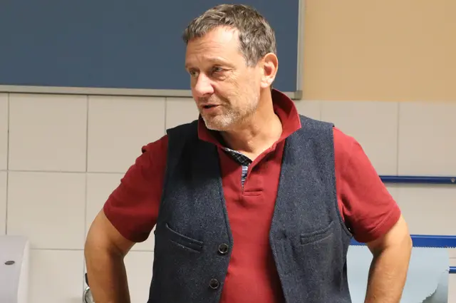 Direktor Christian Kümmel bei seiner Grußadresse | Foto: Gerhard Langmann