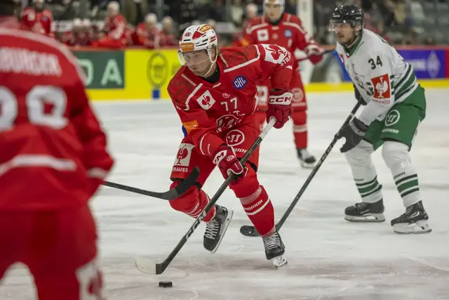 Die Rotjacken führten bis zur 50. Spielminute mit 1:0. | Foto: CHL/Wolfgang Jannach