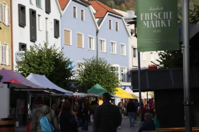 Der Landecker Frischemarkt blickt auf 20 erfolgreiche Jahre zurück. | Foto: Thomas Seelos