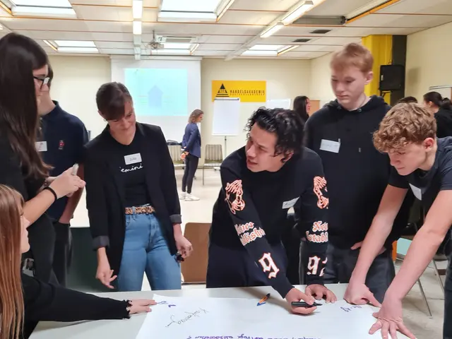 In einem regen Austausch könnten sich die Schülerinnen und Schüler an der 1AK der HAK Deutschlandsberg zu finanziellen Fragen austauschen. | Foto: HAK Deutschlandsberg