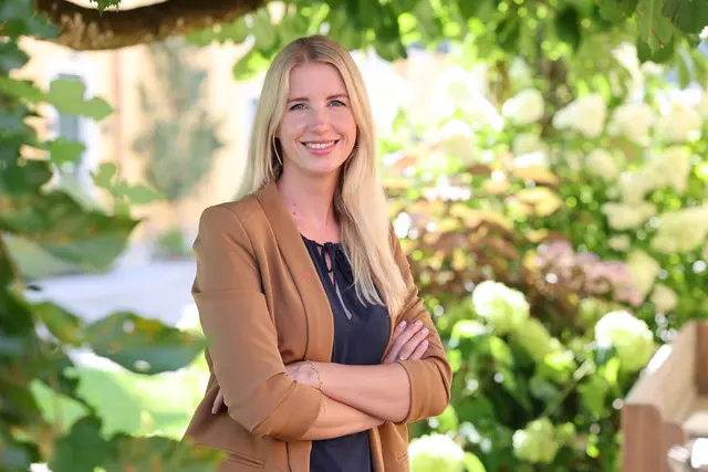 „Als Brauerei sind wir prädestiniert dafür, Kreislaufwirtschaft umzusetzen“, betont Victoria Seidl, Stiegl-Nachhaltigkeitsbeauftragte. | Foto: Franz Neumayr