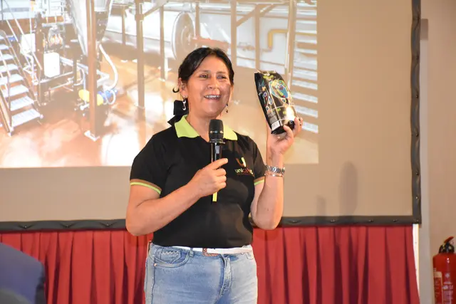 Frauenpower aus Peru: Rosa steht stellvertretend für 126 UNICAFEC-Mitglieder. | Foto: Alexandra Goll