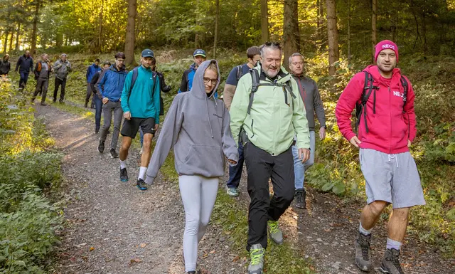 NEOS auf Wandertour durchs Mostvierte | Foto: NEOS
