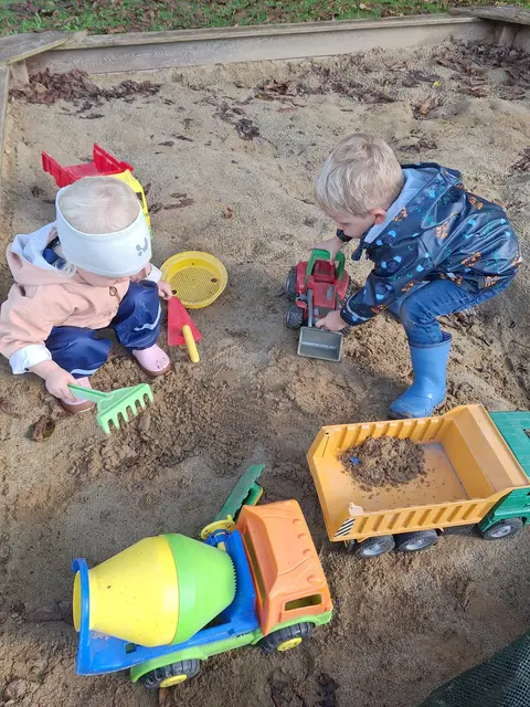Die betreuten Kinder lieben das Spiel im Freien. | Foto: Tagesmütter Steiermark
