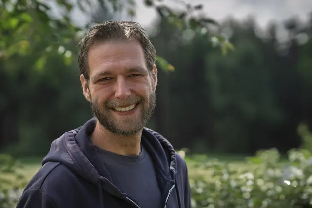 Stefan Mussger ist einer der Vorstände der Energiegemeinschaft Austria für Strom und Wärme (EG Austria) - einem nicht gewinnorientierten Verein zum Austausch von erneuerbarer Energie in ganz Österreich. | Foto: Johannes Pechmann
