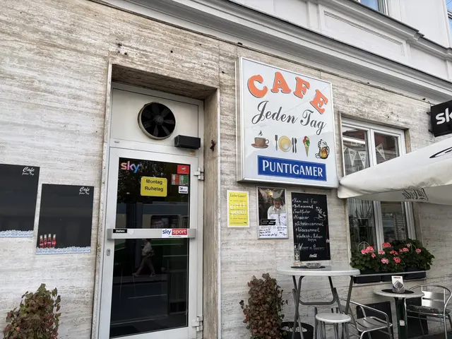 Seit kurzem hat das "Café Jeden Tag" am Montag Ruhetag. | Foto: MeinBezirk/Markus Kropac
