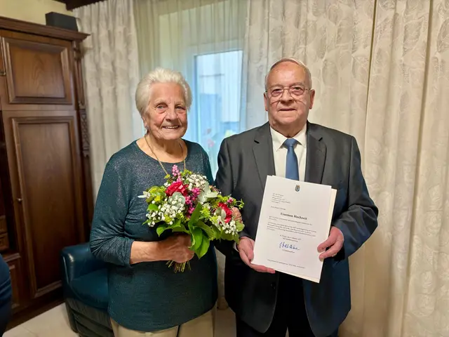 65 Jahre Liebe, Zusammenhalt und Humor – Leopold und Anna Trauner aus Amelsdorf feierten ihre Eiserne Hochzeit. | Foto: Markus Kahrer