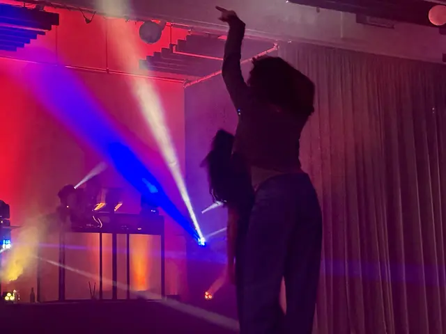 Musikalisch wird die Ladys Night von DJ CRIZZ begleitet, der mit einem abwechslungsreichen Mix für Stimmung sorgt. | Foto: Markus Kahrer