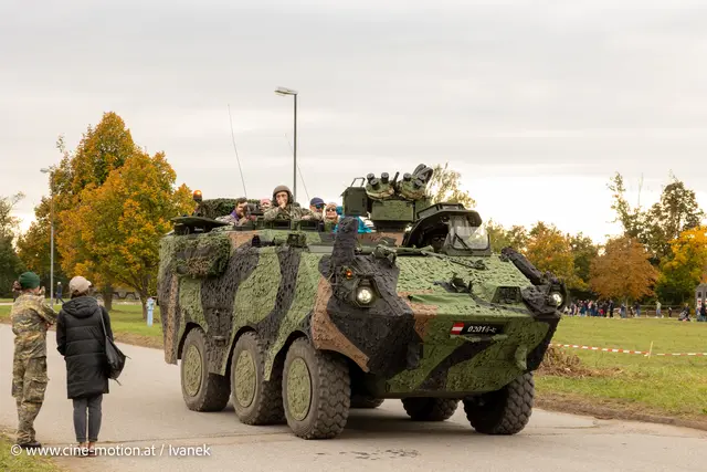Panzerrundfahrt gefällig. | Foto: www.cine-motion.at / Ivanek