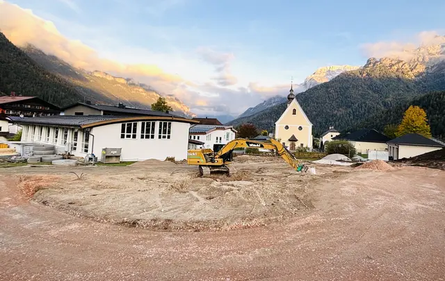 Die Baustelle in Waidring wurde eingerichtet. | Foto: Nikolaus Kogler