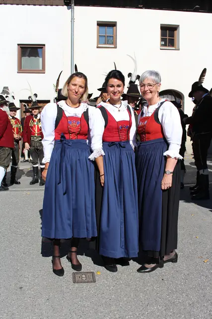 Sabine, Christina und Bärbl aus dem Zillertal