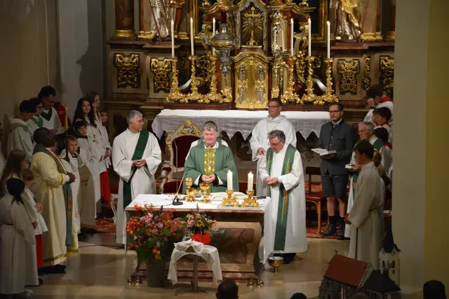 Amtseinführung Pfarrer und Vorstände Pfarre Perg | Foto: Pfarre Perg/Johannes Prinz