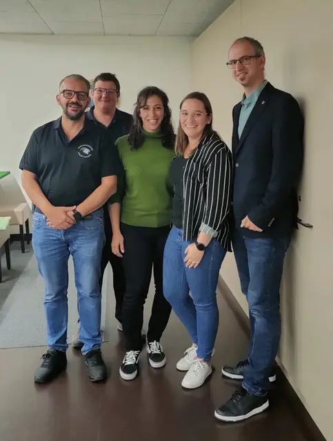 Daniel Liebl bleibt Obmann, rechts im Bild Vizebürgermeister Lukas Kaufmann. | Foto: Faschingsgilde Zirl