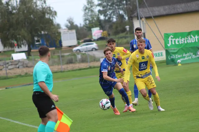 FC Blau-Weiß Linz - First Vienna FC 1894 | Foto: MeinBezirk Perg/Köck