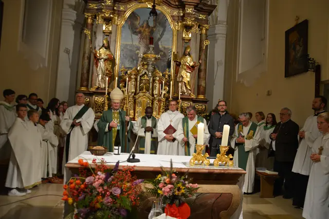 Amtseinführung Pfarrer und Vorstände Pfarre Perg | Foto: Pfarre Perg/Johannes Prinz