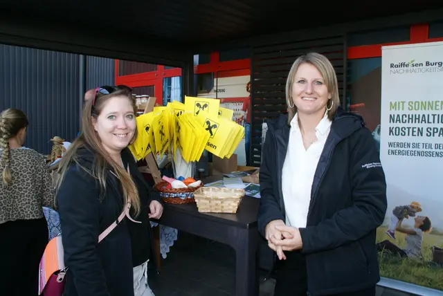 Auch die örtliche Raiffeisenbank war beim Fest vertreten. | Foto: Anna Maria Kaufmann