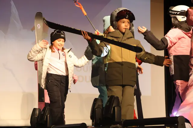 auch die Kids rockten lässig über den Laufsteg. | Foto: Agnes Etzer