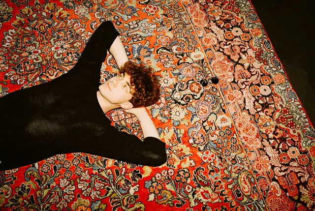 In seiner Show "Messias" erforscht Krause die Grenzen des menschlichen Geistes und der
Massenpsychologie. Er stellt dabei Fragen wie: Wie manipulierbar sind wir wirklich? | Foto: Murat Aslan