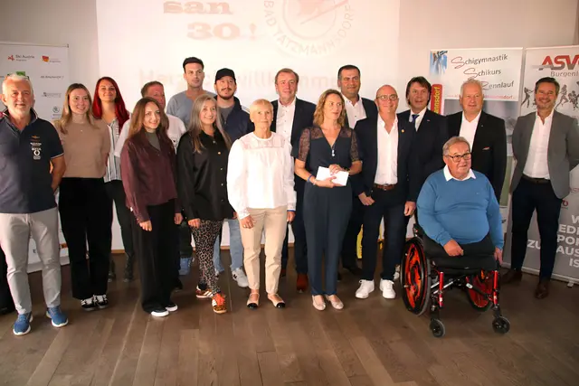 Der Schiklub Bad Tatzmannsdorf feierte mit zahlreichen Fest- und Ehrengästen, Sportlern, Funktionären und Freunden - 30-jähriges Jubiläum. | Foto: Peter Seper