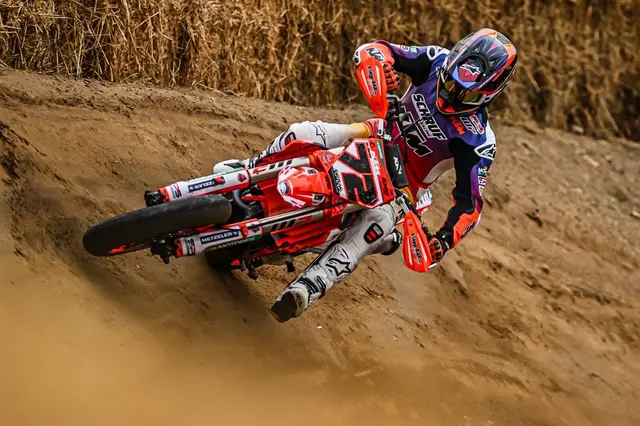 Lukas Höllbacher aus Ranshofen in Aktion. | Foto: Davide Messora