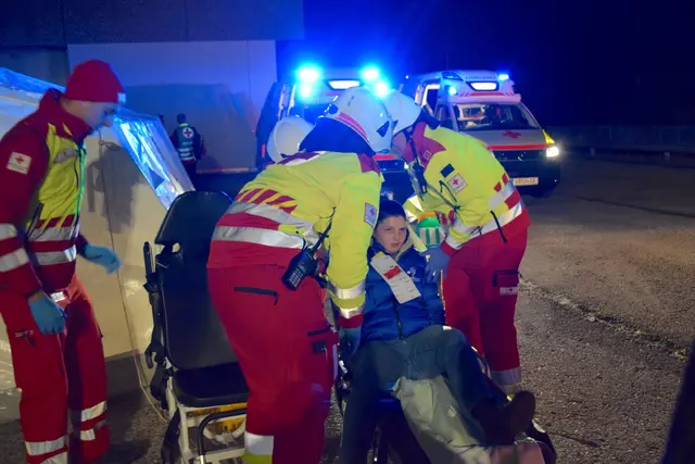 Ein Impression von der groß angelegten Einsatzübung am 11. Oktober 2025 im Katschbergtunnel, auf der A10 Tauernautobahn. | Foto: (c) Rotes Kreuz Salzburg