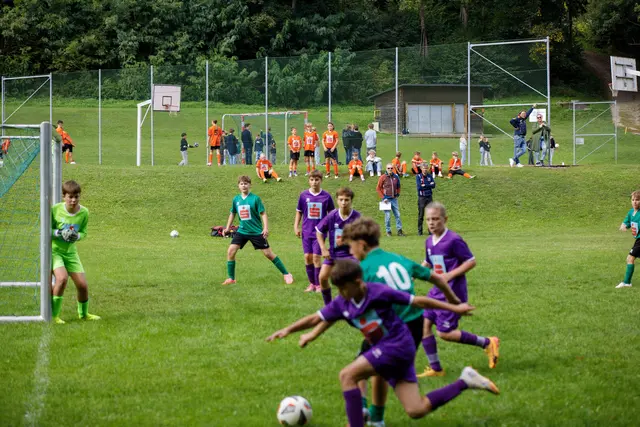 Voller Einsatz am Feld | Foto: Privat